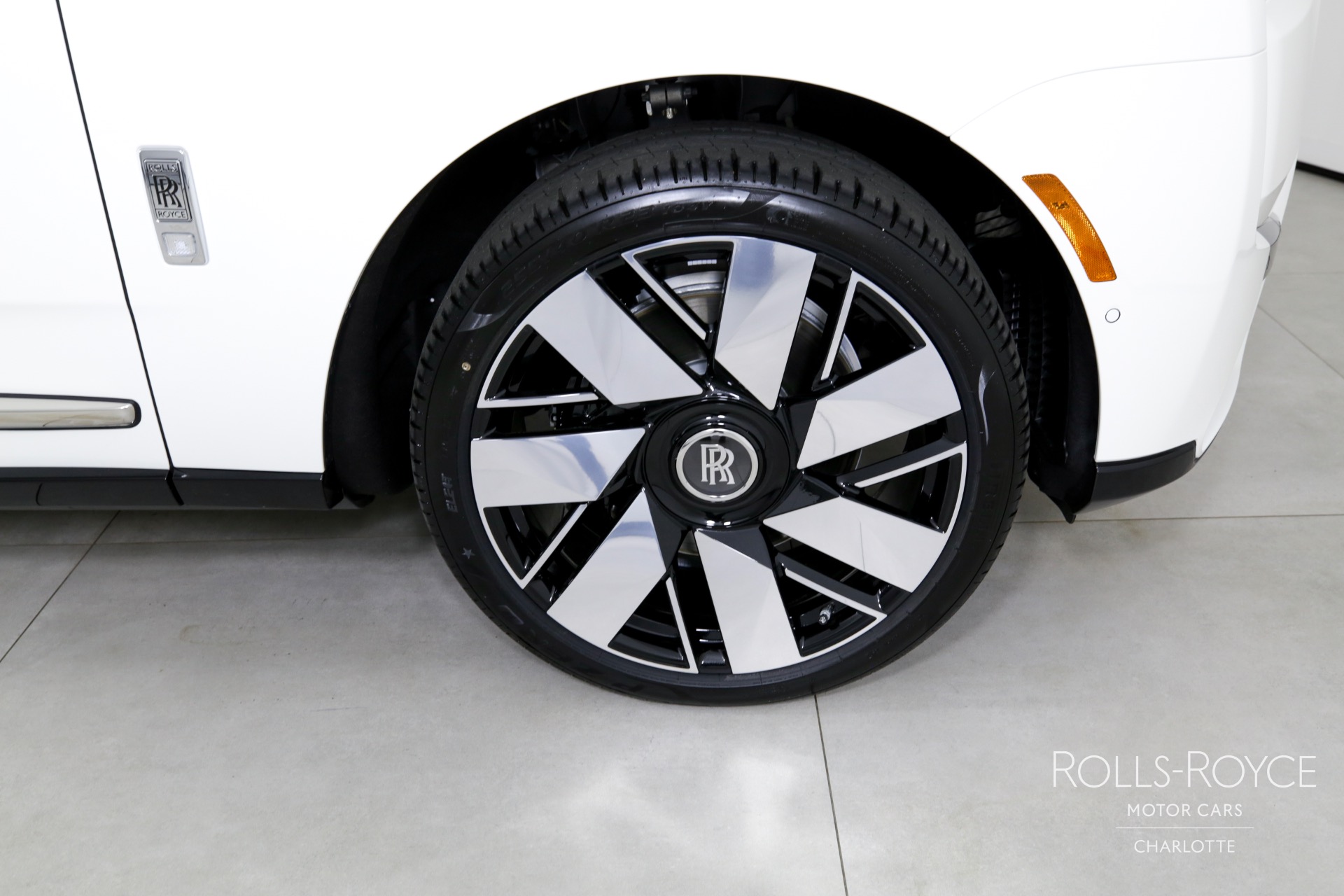 New 2025 Rolls-Royce Cullinan | Charlotte, NC