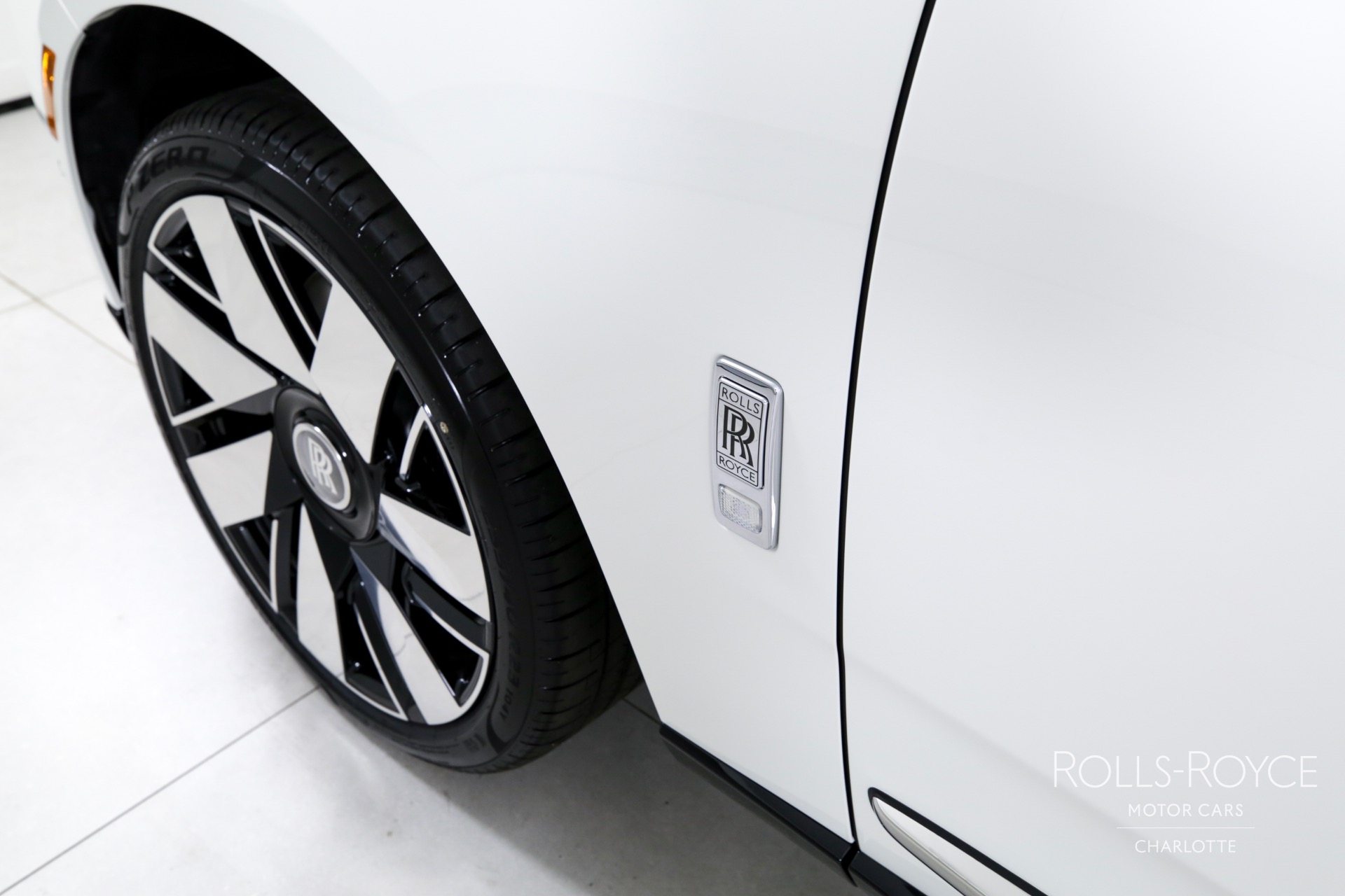 New 2025 Rolls-Royce Cullinan | Charlotte, NC