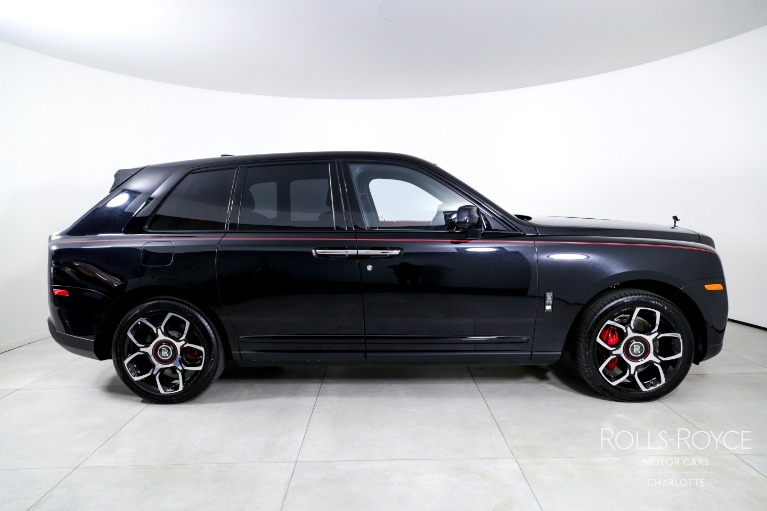 Used-2024-Rolls-Royce-Black-Badge-Cullinan