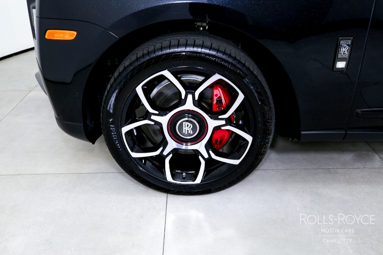 Used-2024-Rolls-Royce-Black-Badge-Cullinan