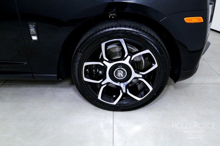 Used-2024-Rolls-Royce-Black-Badge-Cullinan