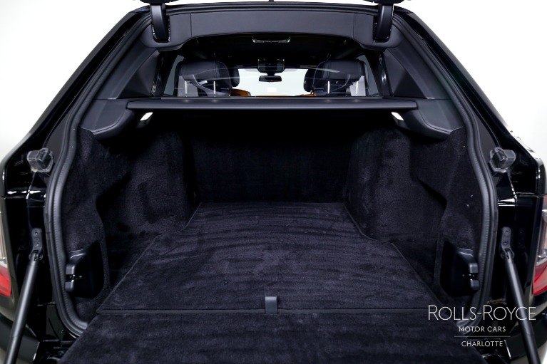 Used-2024-Rolls-Royce-Black-Badge-Cullinan