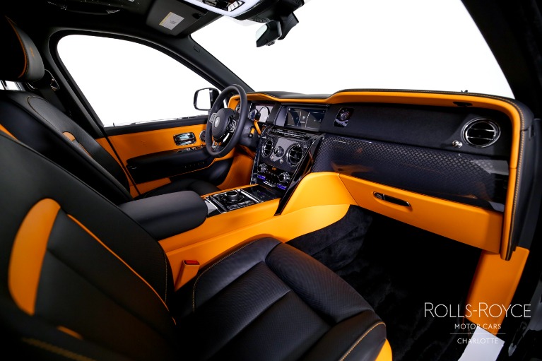 Used-2024-Rolls-Royce-Black-Badge-Cullinan