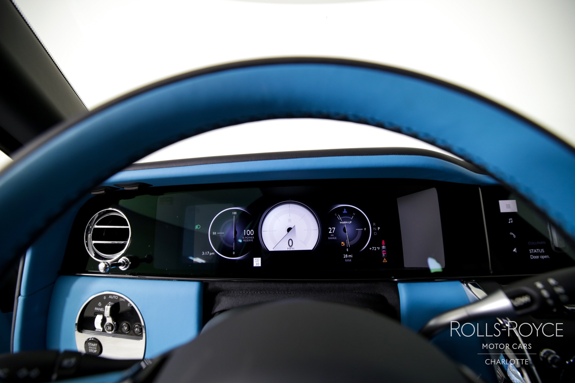 New 2025 Rolls-Royce Cullinan | Charlotte, NC