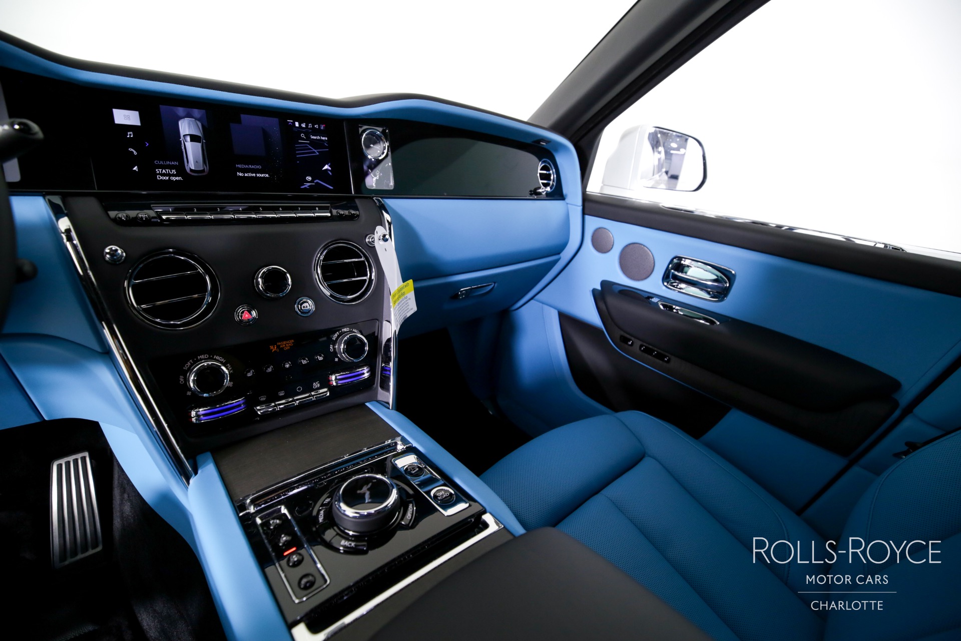 New 2025 Rolls-Royce Cullinan | Charlotte, NC