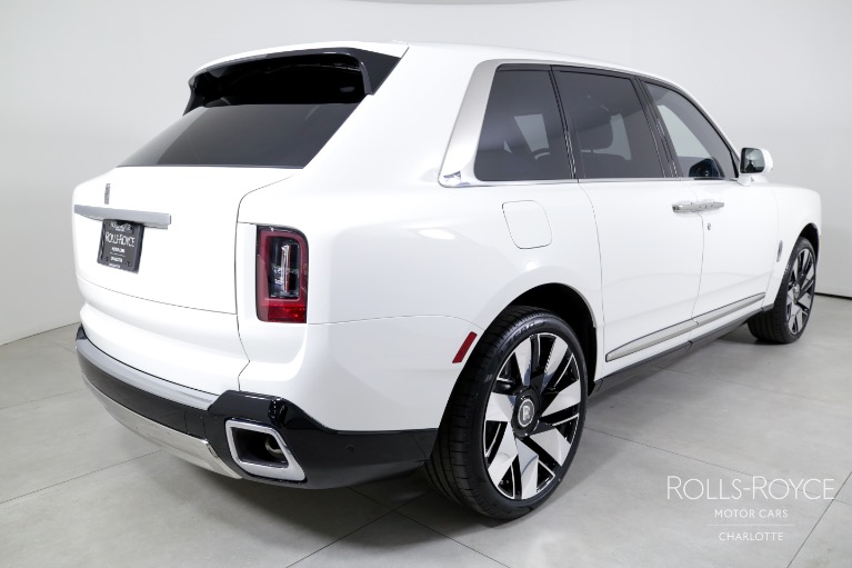 New-2025-Rolls-Royce-Cullinan