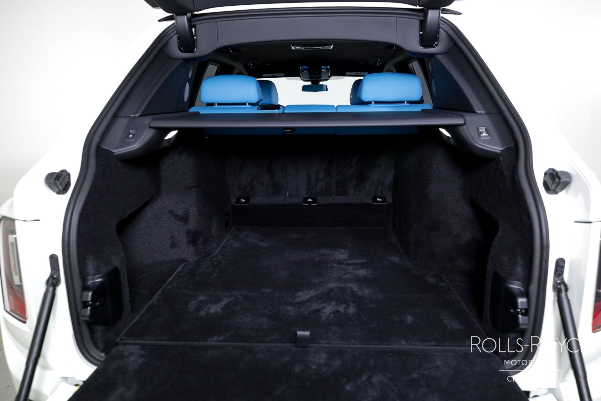 New 2025 Rolls-Royce Cullinan | Charlotte, NC