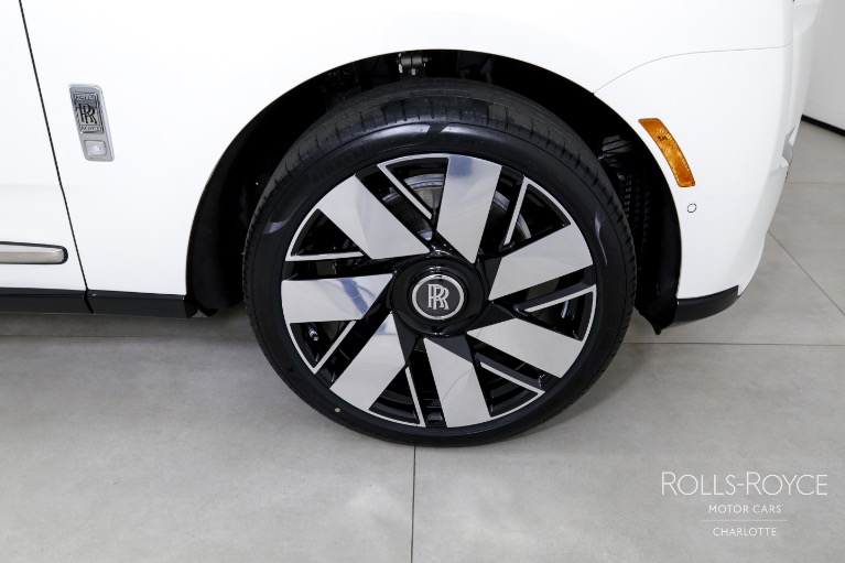 New-2025-Rolls-Royce-Cullinan