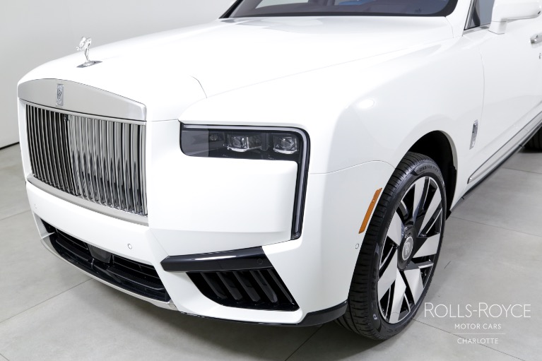 New-2025-Rolls-Royce-Cullinan