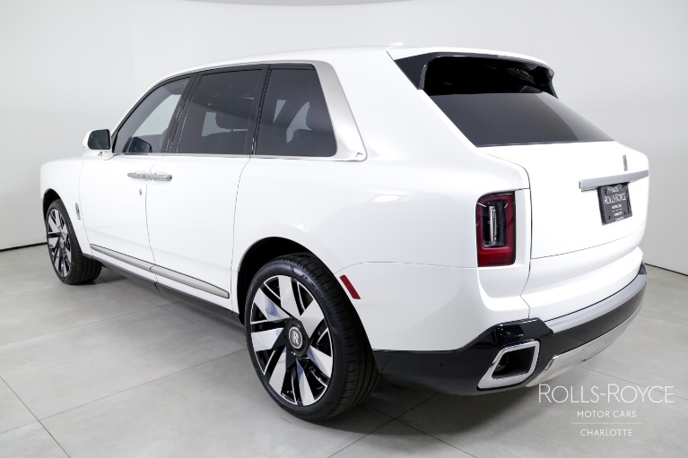 New-2025-Rolls-Royce-Cullinan