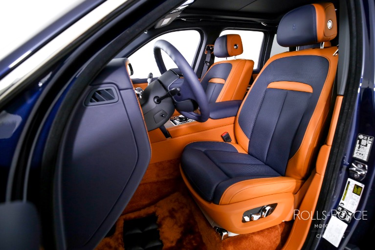 Used-2024-Rolls-Royce-Cullinan
