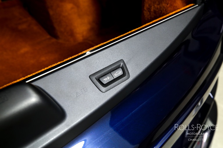 Used-2024-Rolls-Royce-Cullinan