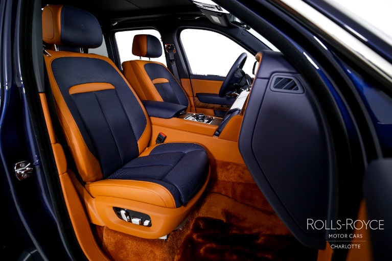 Used-2024-Rolls-Royce-Cullinan