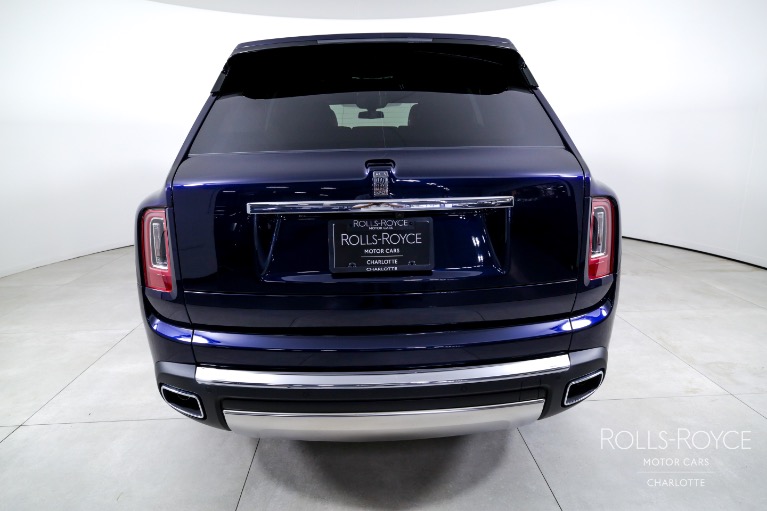 Used-2024-Rolls-Royce-Cullinan
