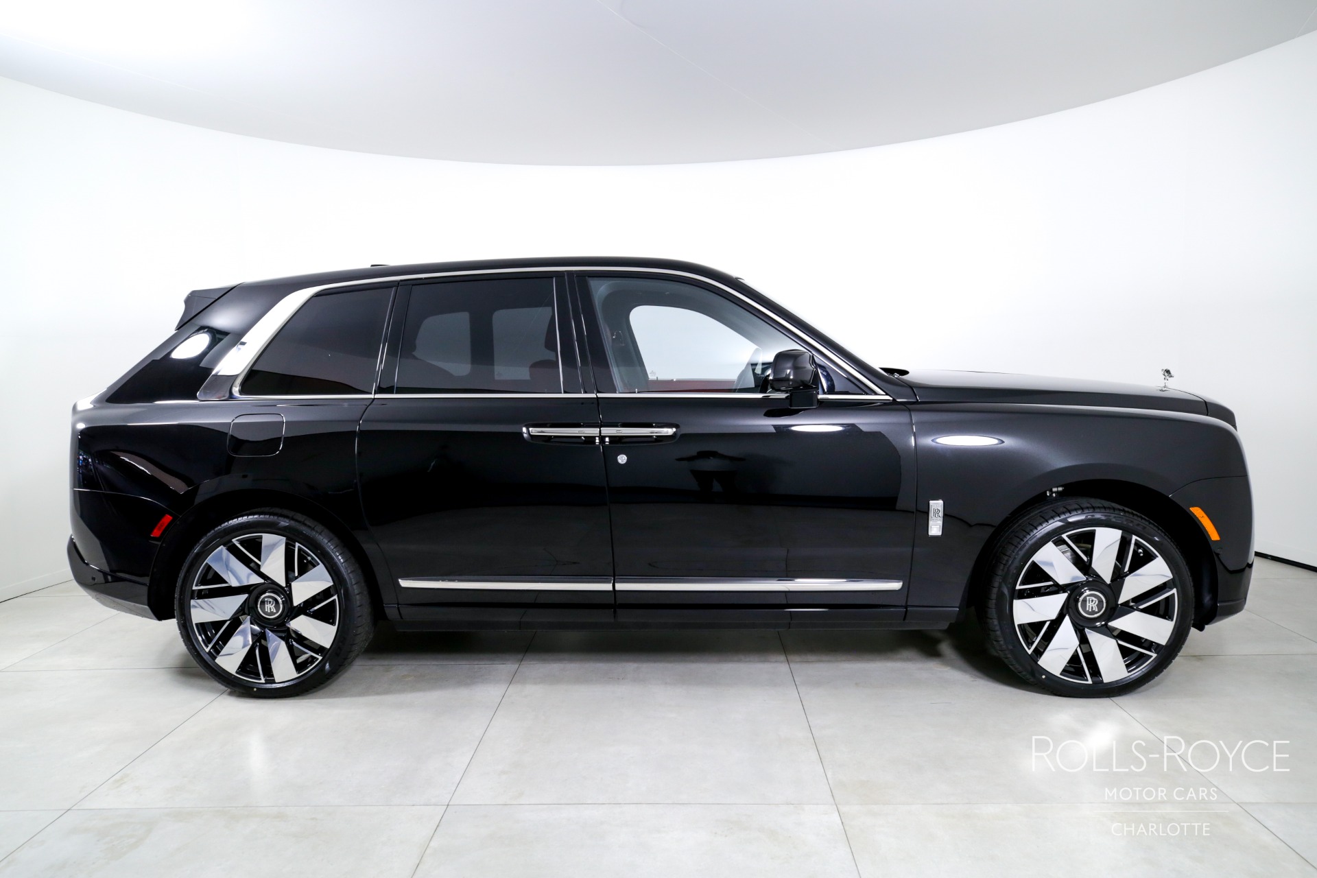 New 2025 Rolls-Royce Cullinan | Charlotte, NC