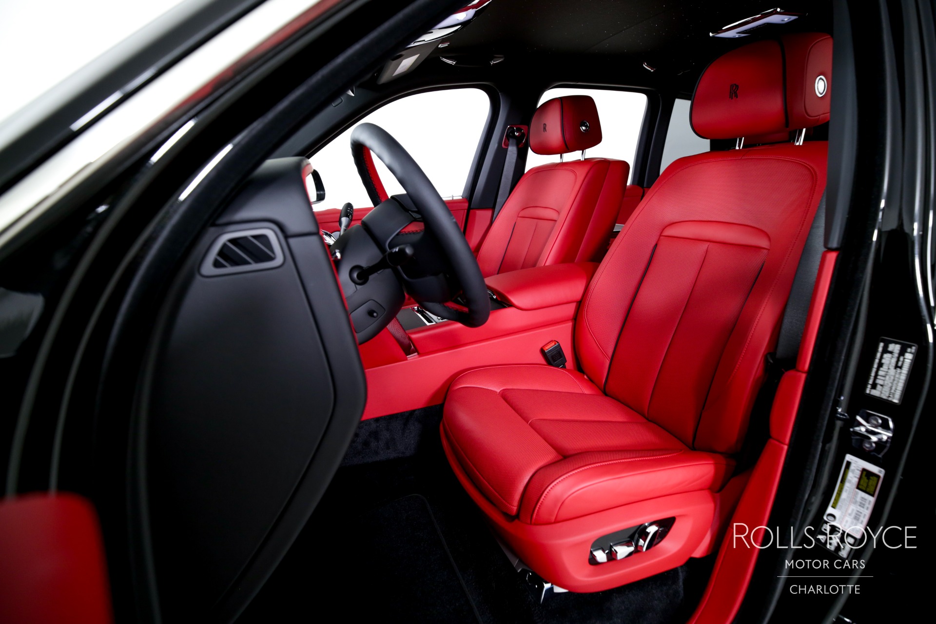 New 2025 Rolls-Royce Cullinan | Charlotte, NC