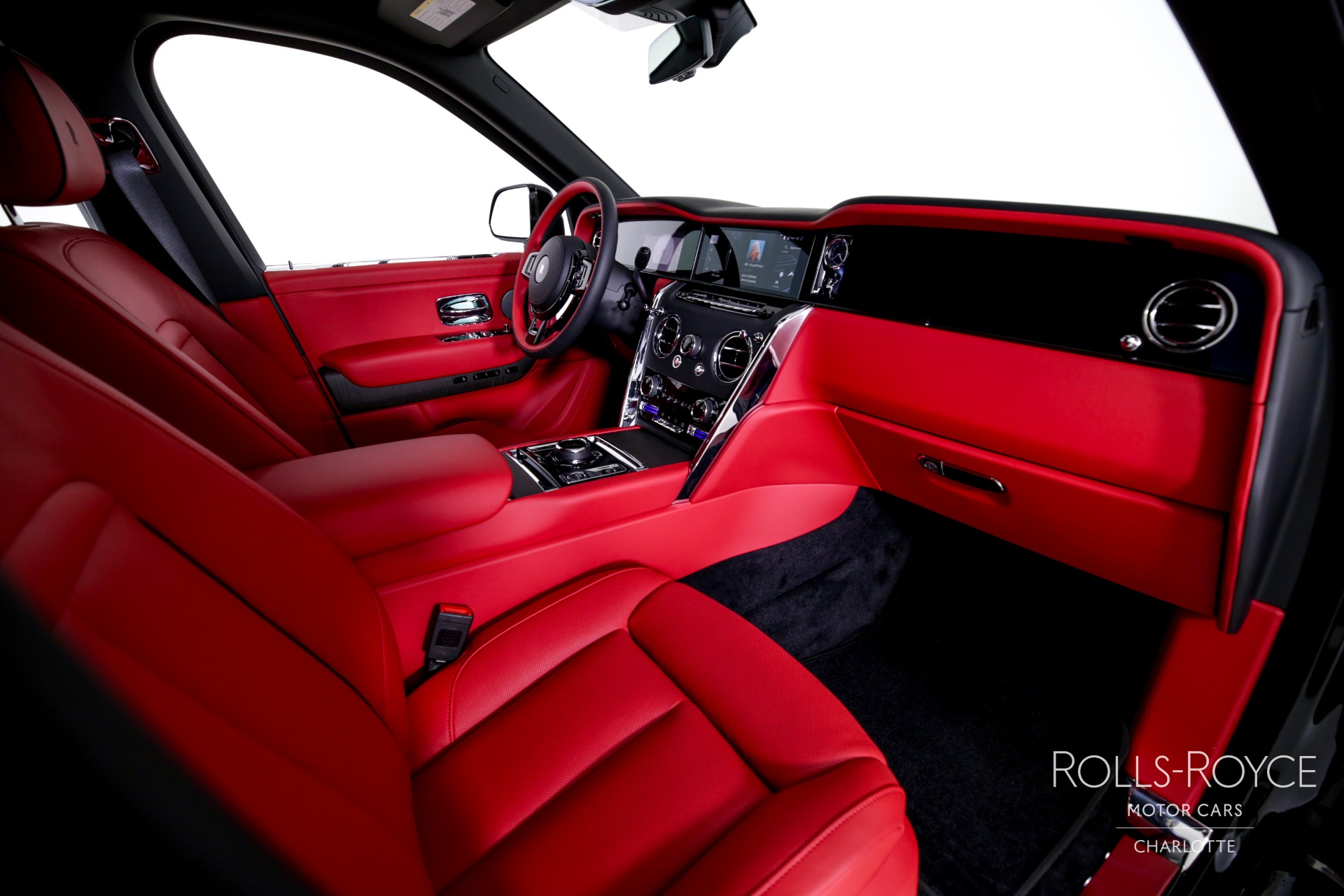 New 2025 Rolls-Royce Cullinan | Charlotte, NC