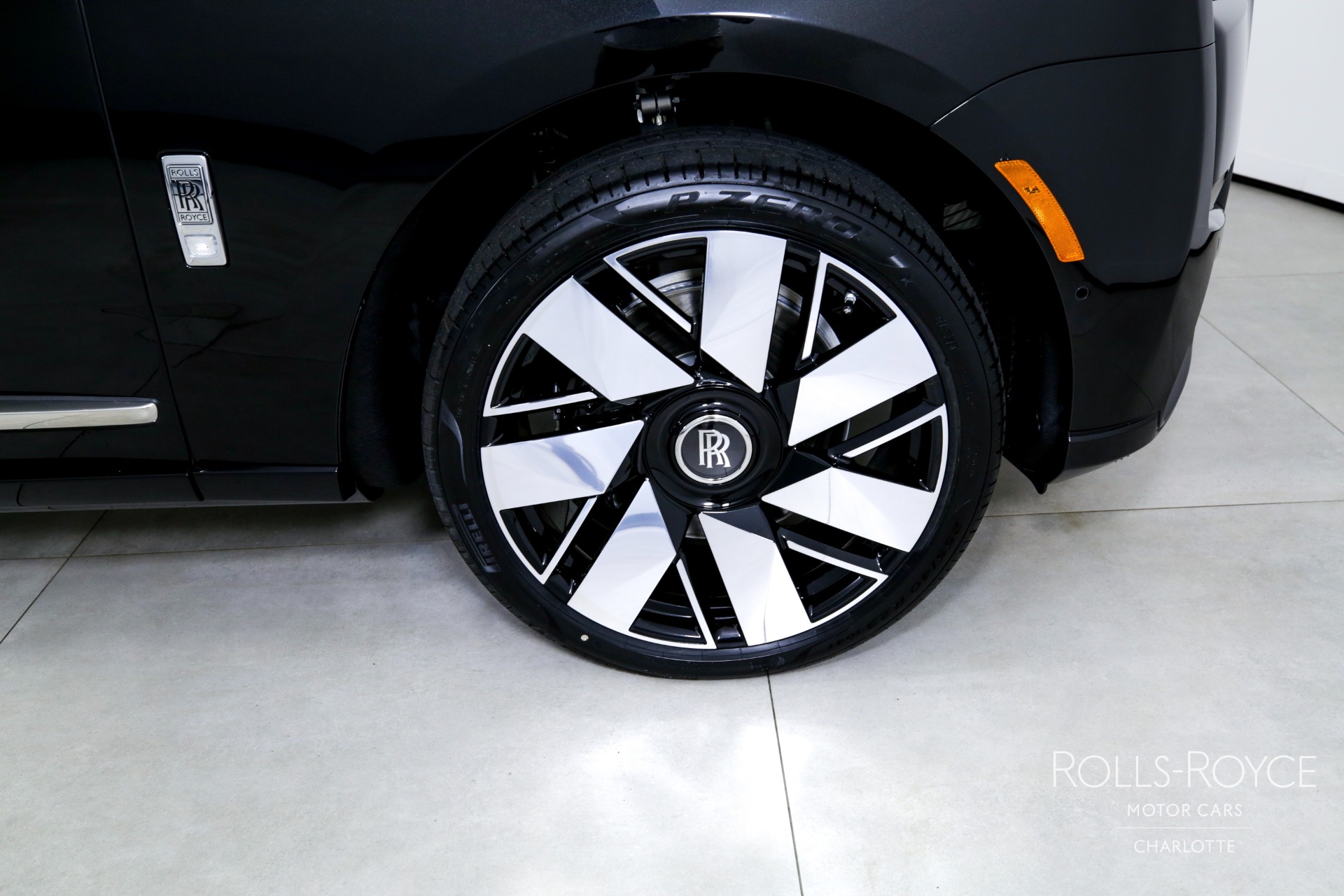 New 2025 Rolls-Royce Cullinan | Charlotte, NC
