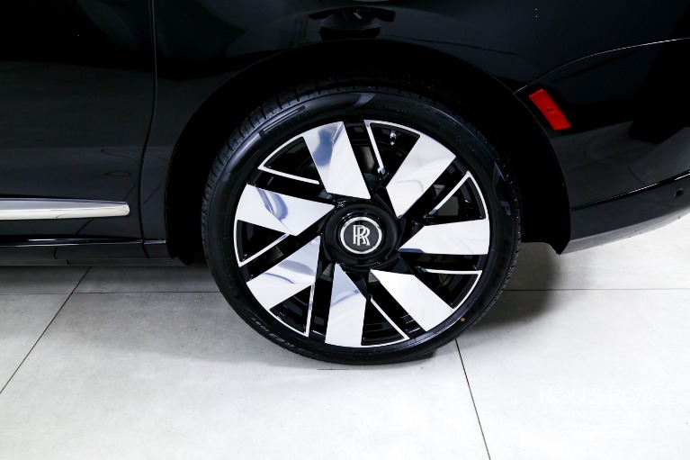 New-2025-Rolls-Royce-Cullinan