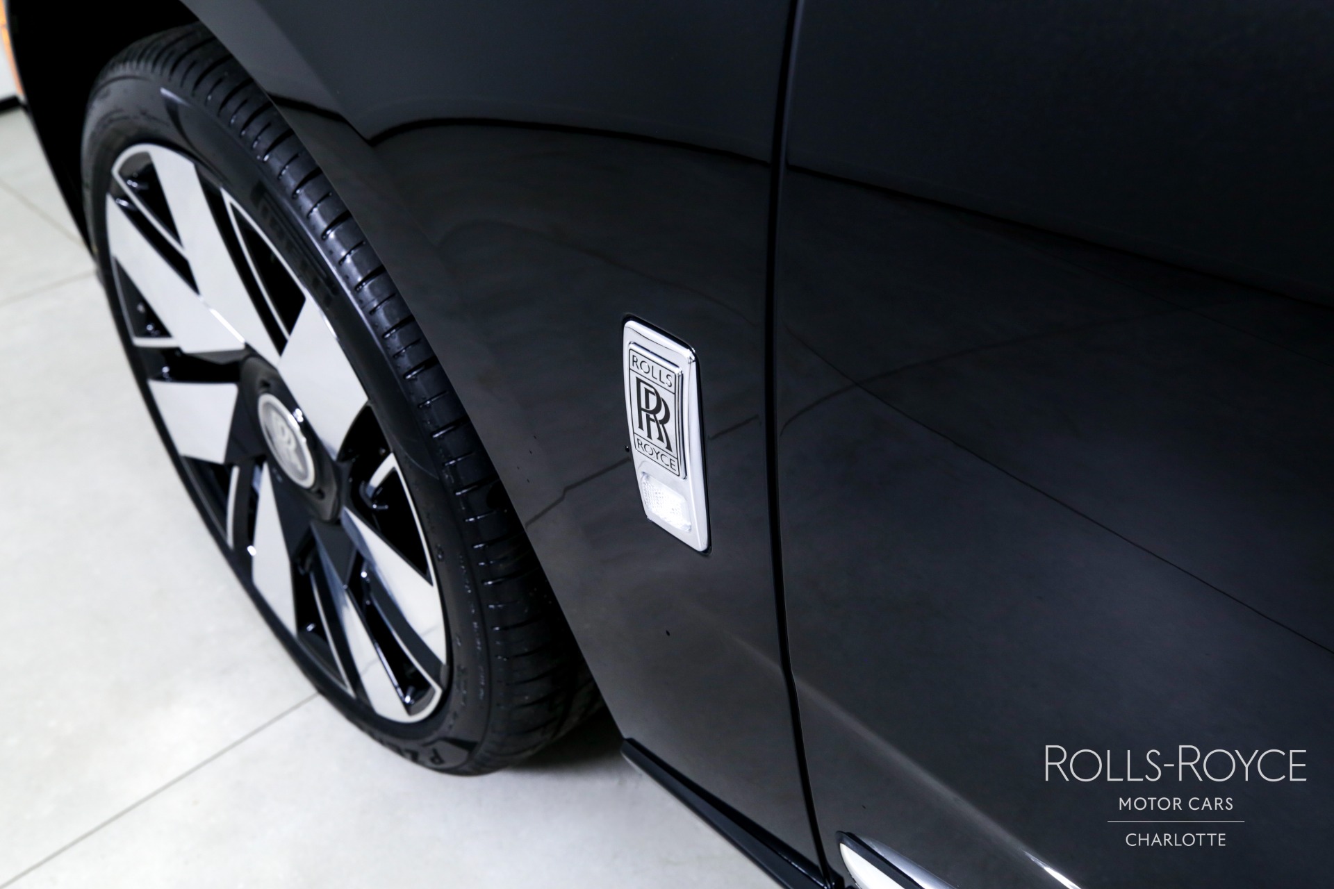 New 2025 Rolls-Royce Cullinan | Charlotte, NC