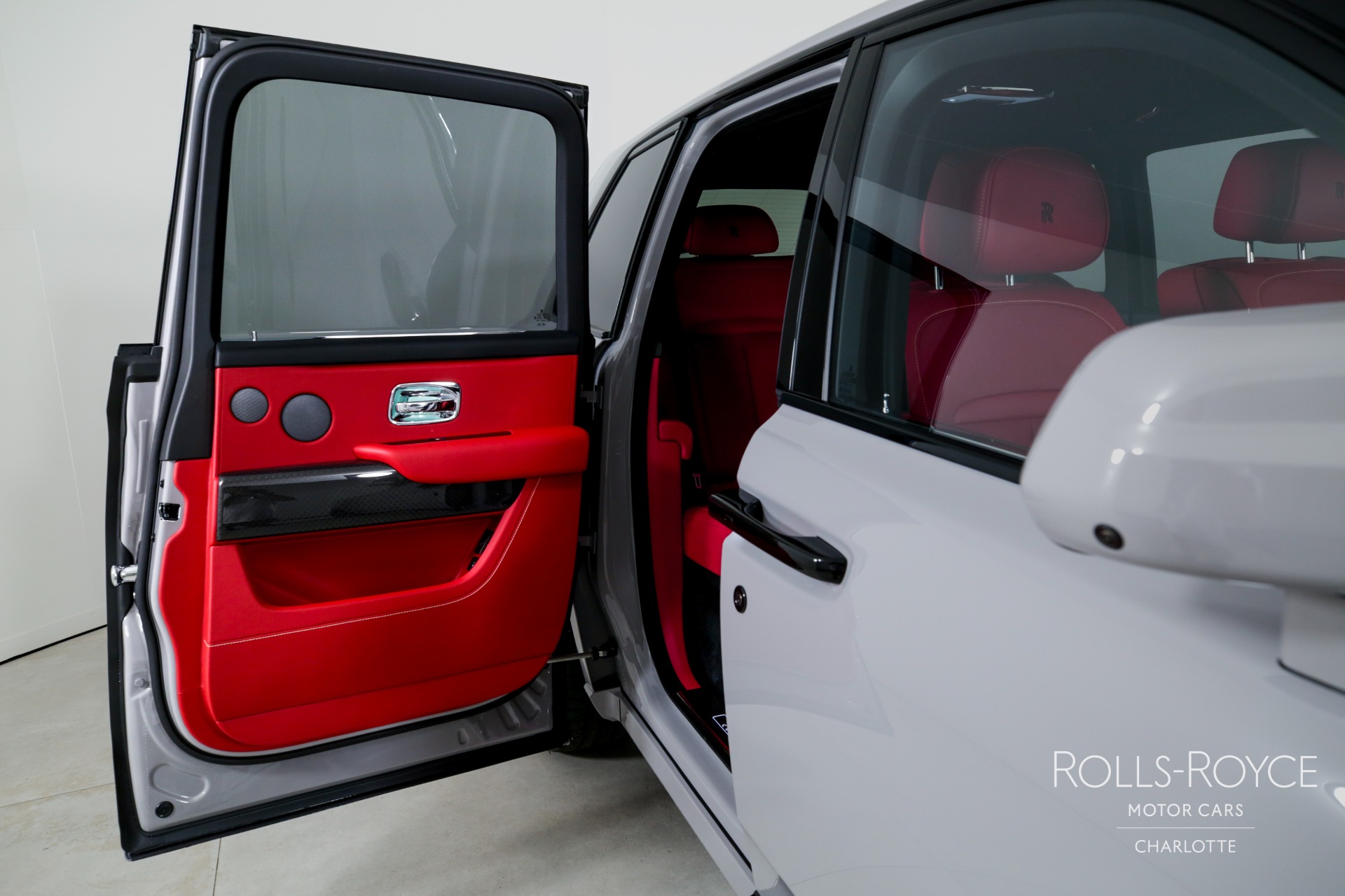 New 2025 Rolls-Royce Black Badge Cullinan  | Charlotte, NC
