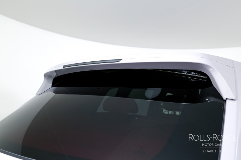 New-2025-Rolls-Royce-Black-Badge-Cullinan