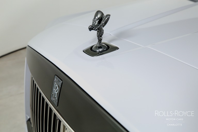 New-2025-Rolls-Royce-Black-Badge-Cullinan