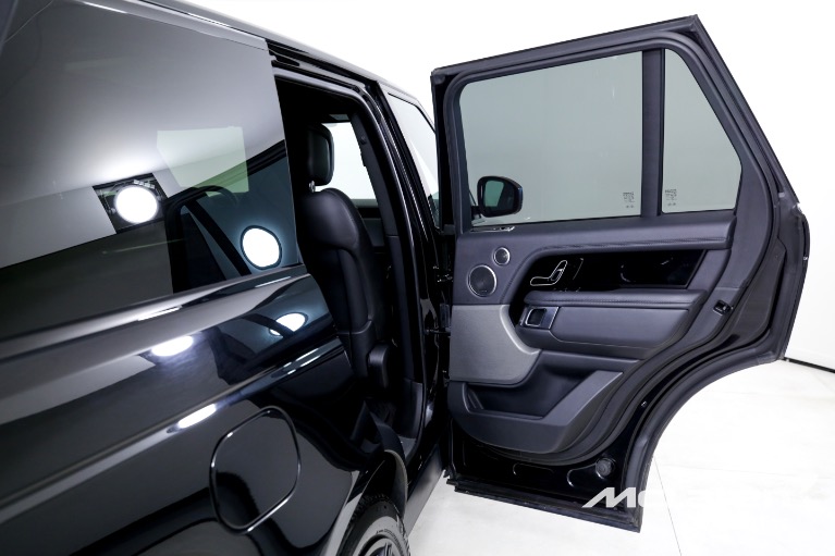 Used-2018-Land-Rover-Range-Rover-HSE