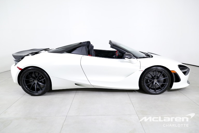 Used-2021-McLaren-720S-Spider-Performance