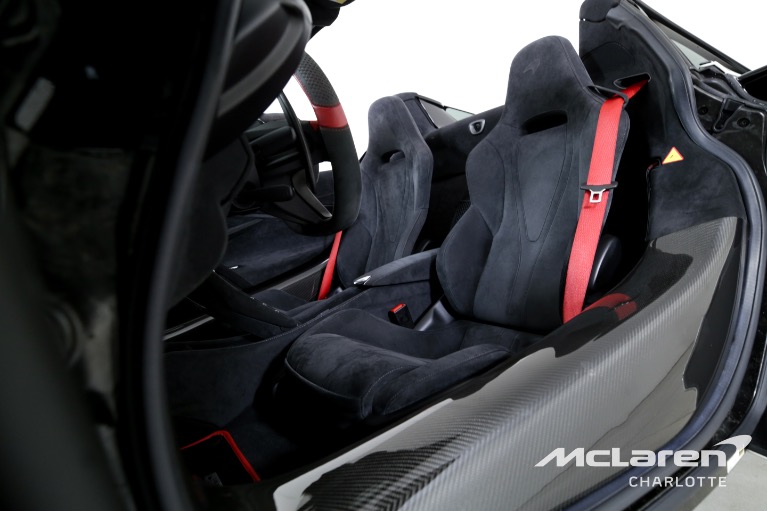 Used-2021-McLaren-720S-Spider-Performance