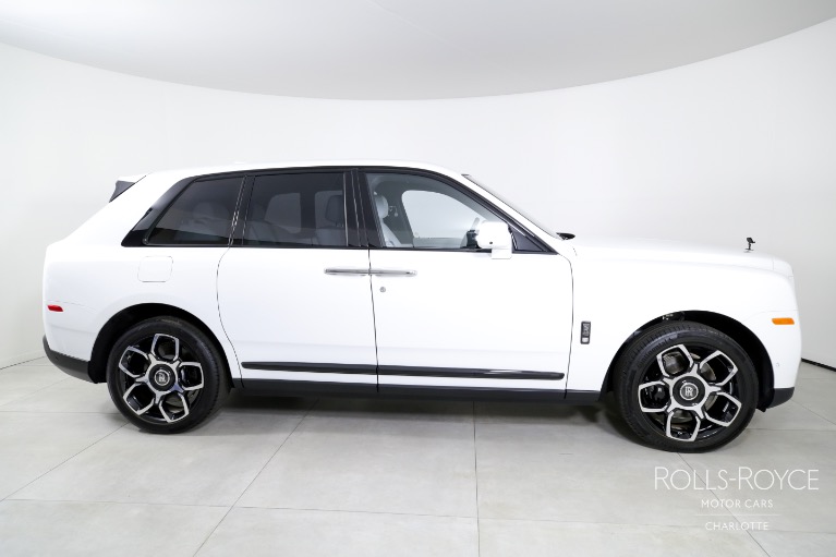 Used-2024-Rolls-Royce-Black-Badge-Cullinan