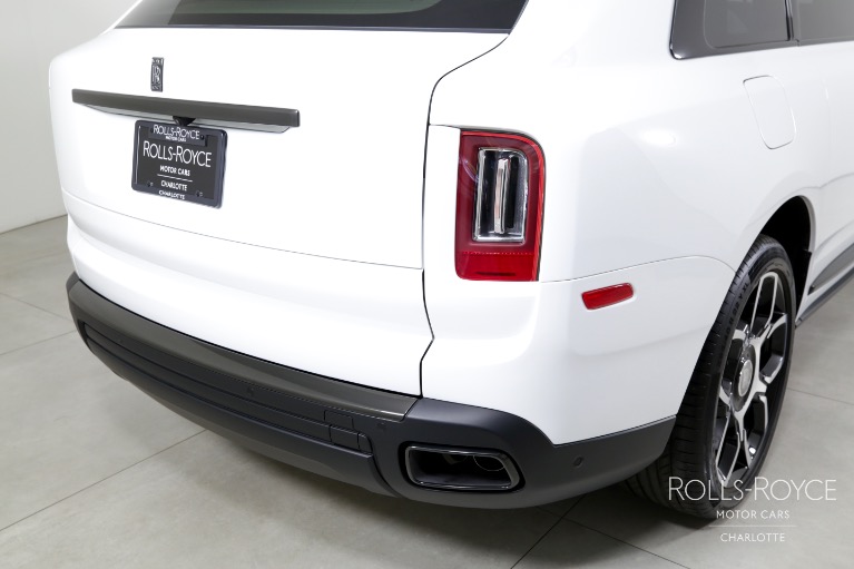 Used-2024-Rolls-Royce-Black-Badge-Cullinan