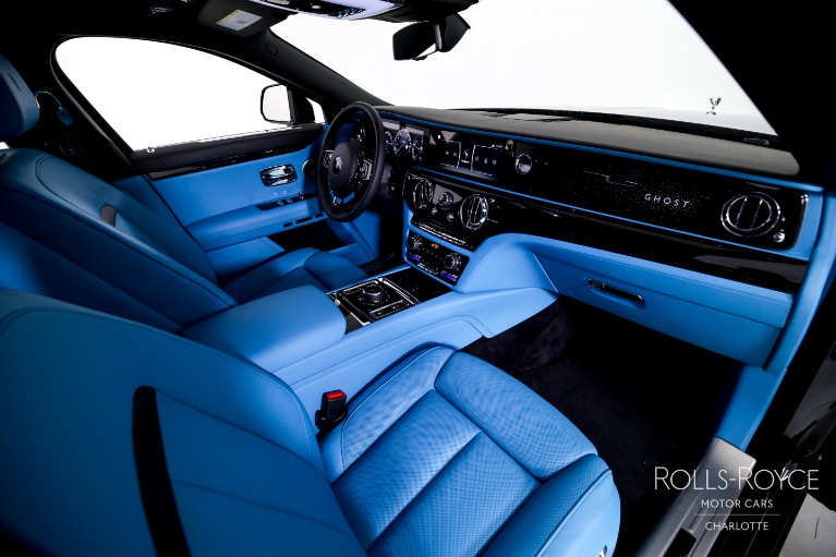 Used-2024-Rolls-Royce-Ghost