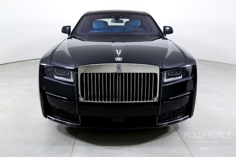 Used-2024-Rolls-Royce-Ghost