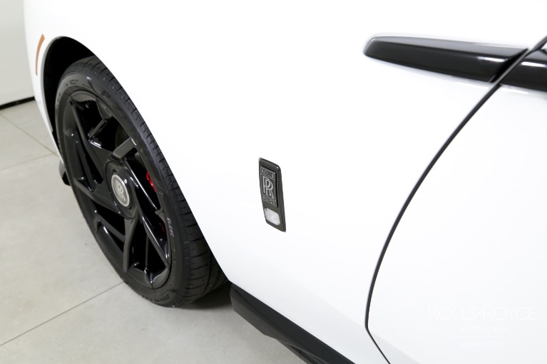 Used-2025-Rolls-Royce-Black-Badge-Spectre