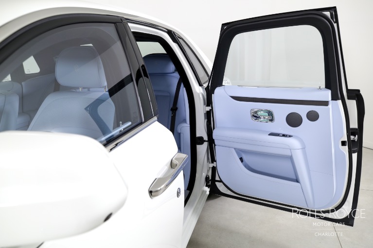 New-2025-Rolls-Royce-Ghost