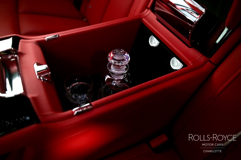 New-2025-Rolls-Royce-Phantom