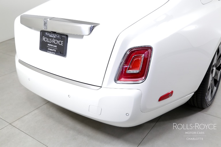 New-2025-Rolls-Royce-Phantom