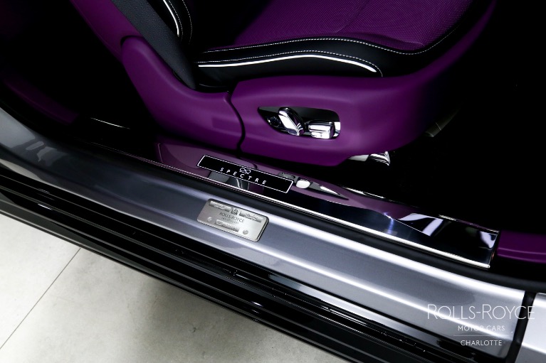 Used-2025-Rolls-Royce-Black-Badge-Spectre