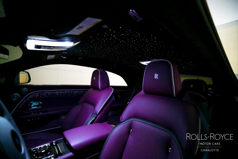 Used-2025-Rolls-Royce-Black-Badge-Spectre