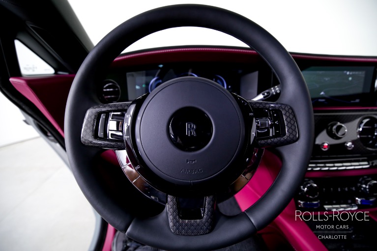 Used-2025-Rolls-Royce-Black-Badge-Spectre