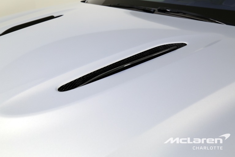Used-2021-Aston-Martin-DBX