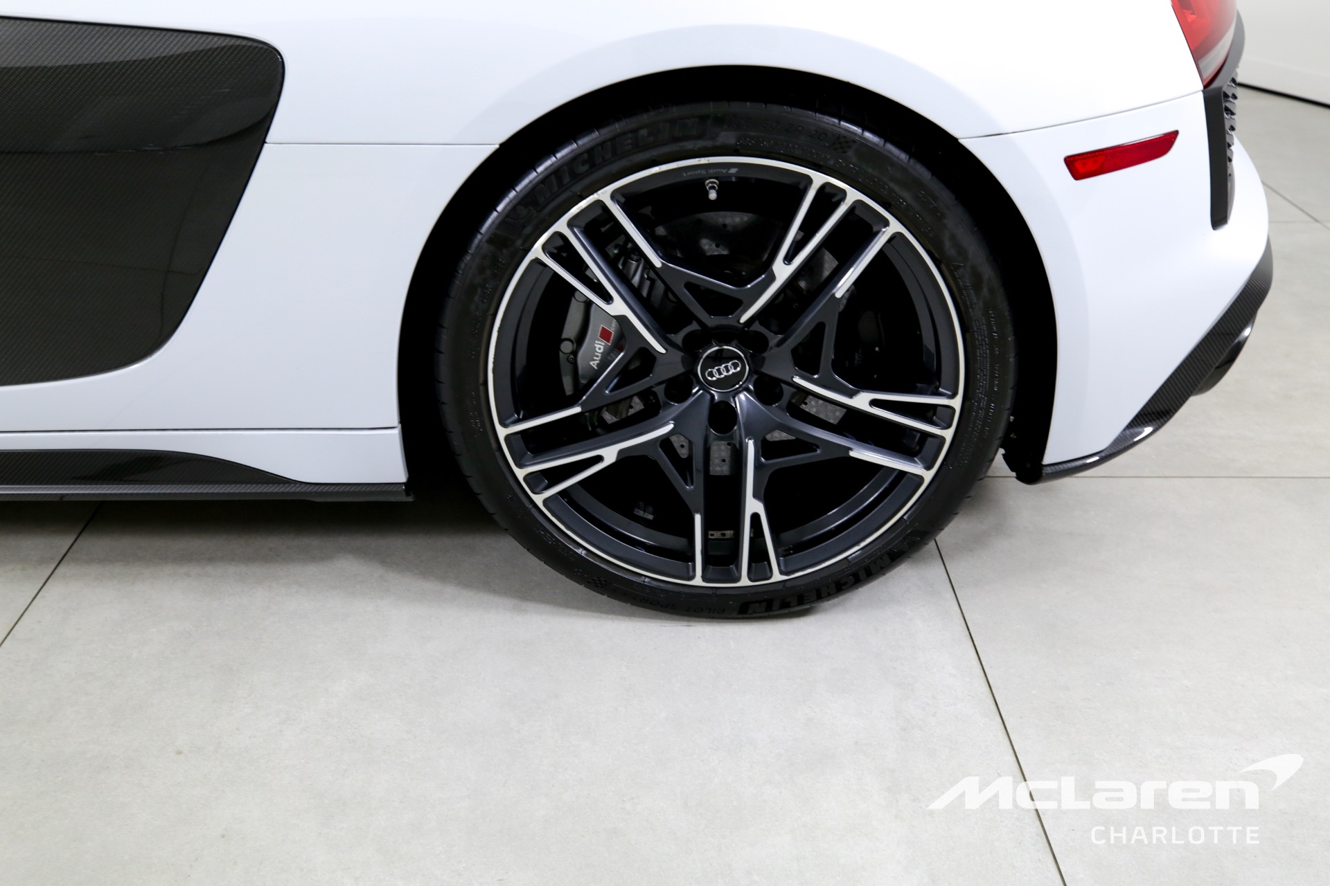 Used 2020 Audi R8 5.2 quattro V10 perform. Spyder | Charlotte, NC