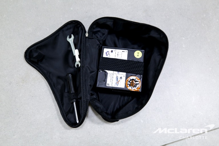 Used-2023-Lamborghini-Huracan-EVO-Spyder