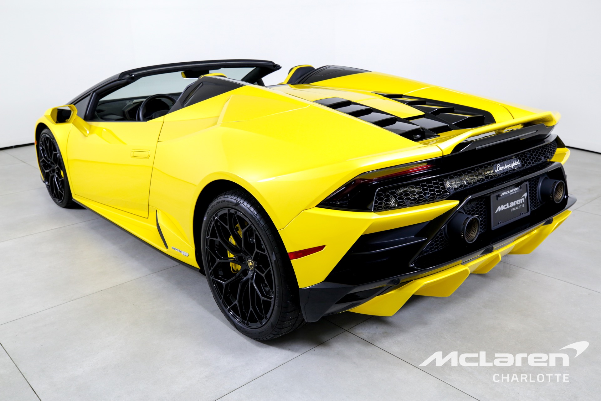 Used 2023 Lamborghini Huracan EVO Spyder | Charlotte, NC