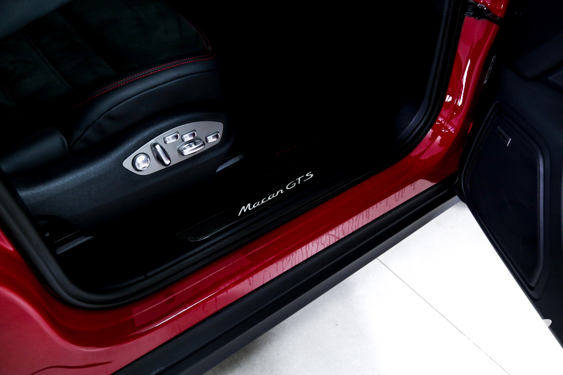 Used 2023 Porsche Macan GTS | Charlotte, NC