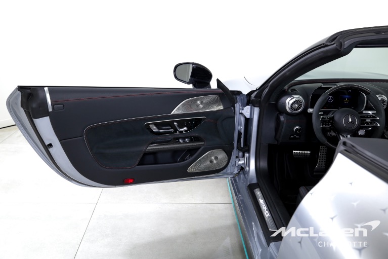 Used-2024-Mercedes-Benz-SL-Class-AMG-SL-63