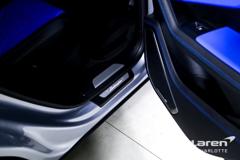 Used-2021-Lamborghini-Urus