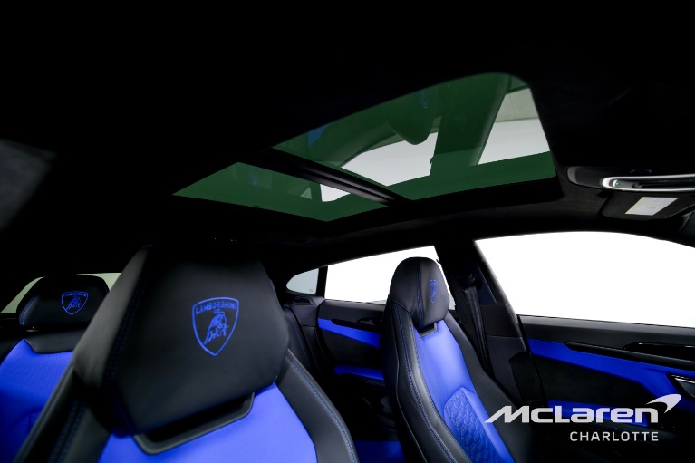 Used-2021-Lamborghini-Urus