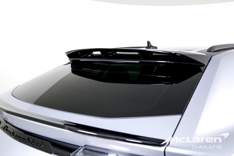 Used-2021-Lamborghini-Urus